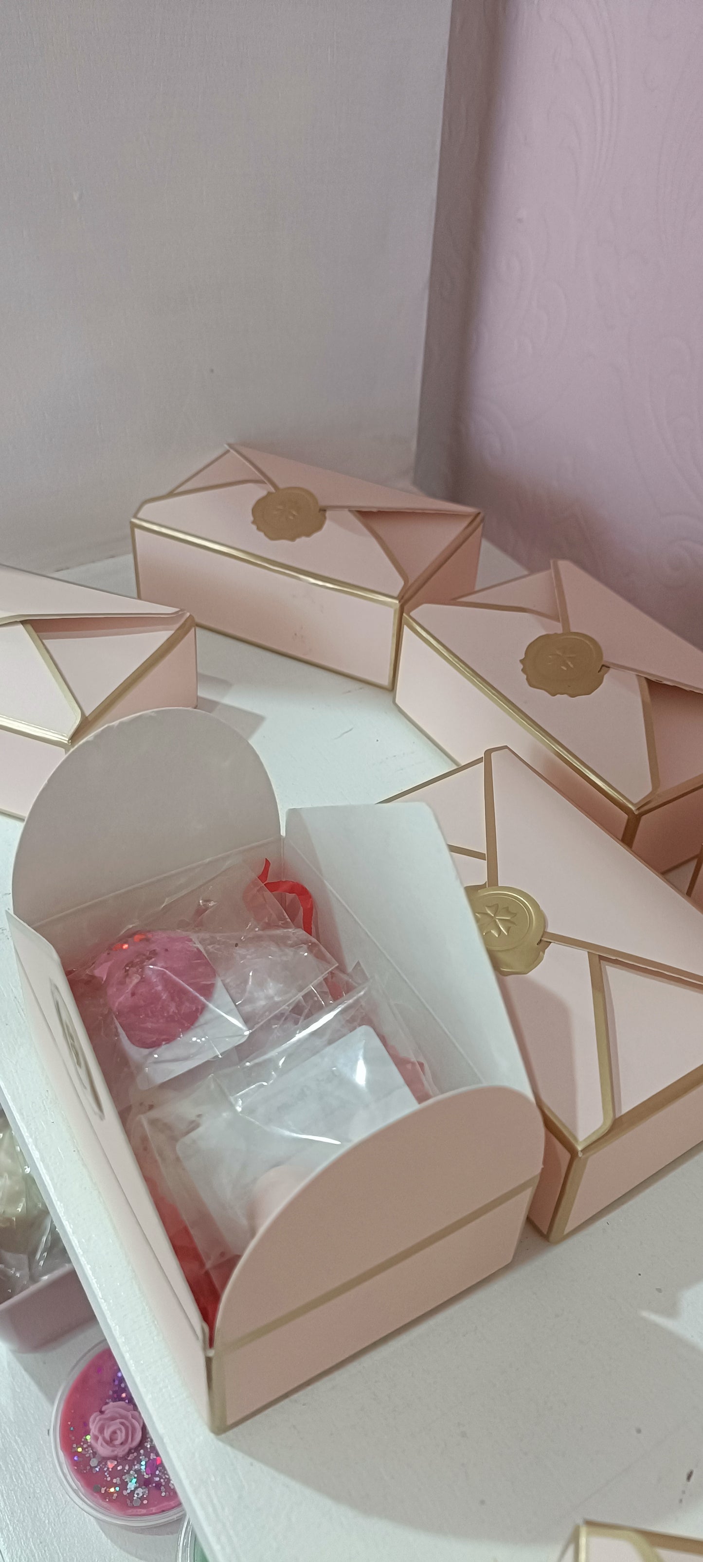 Valentine/galentine boxes